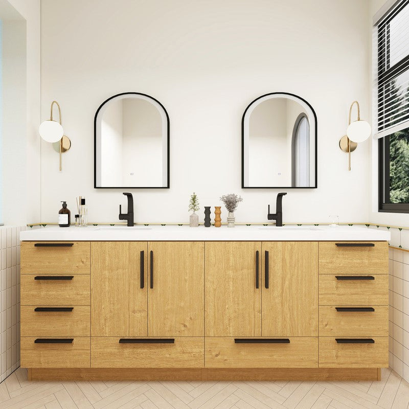 Carla84D-OAK
